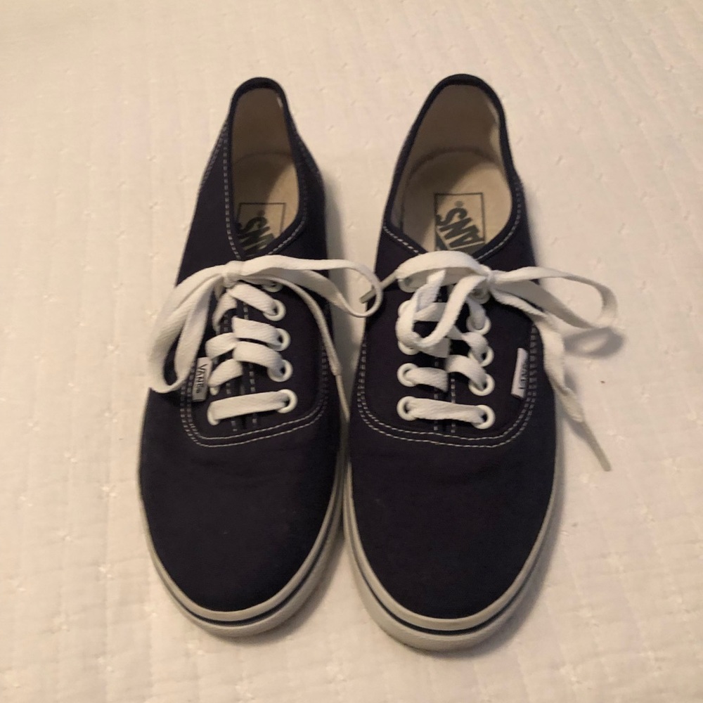 Van originals women’s navy shoe
